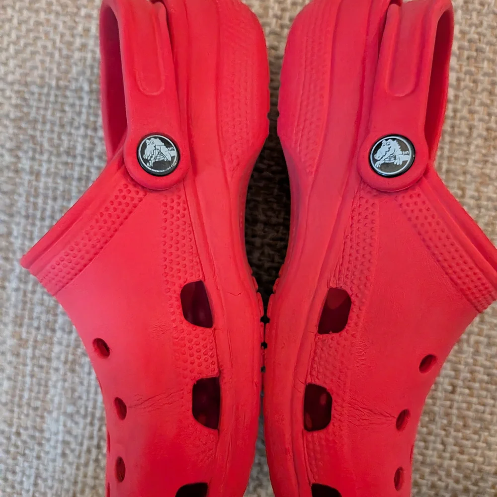 CROCS Kids Vibrant Red Water Shoes